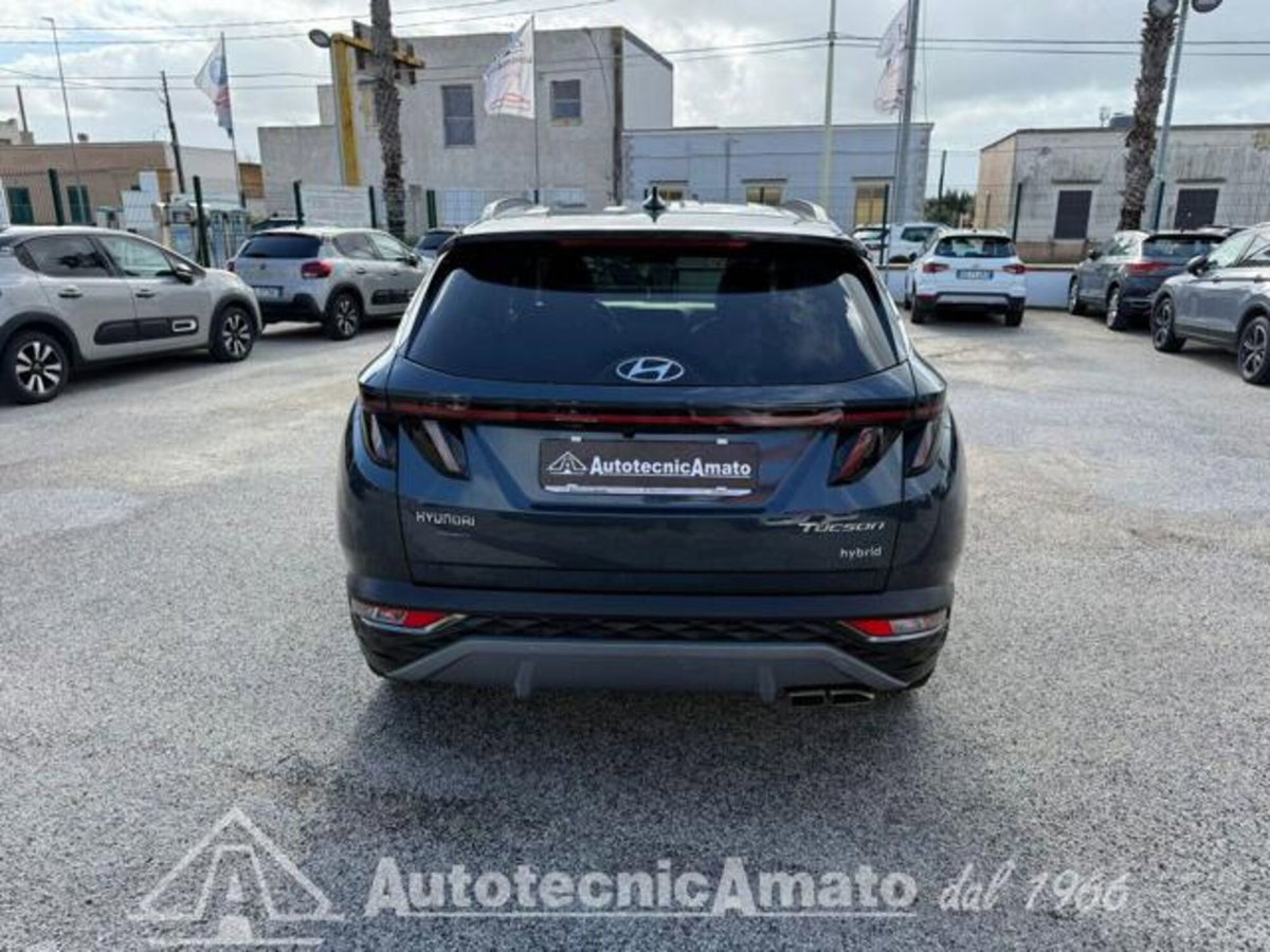 Hyundai Tucson 1.6 hev Exellence 4wd auto (14)