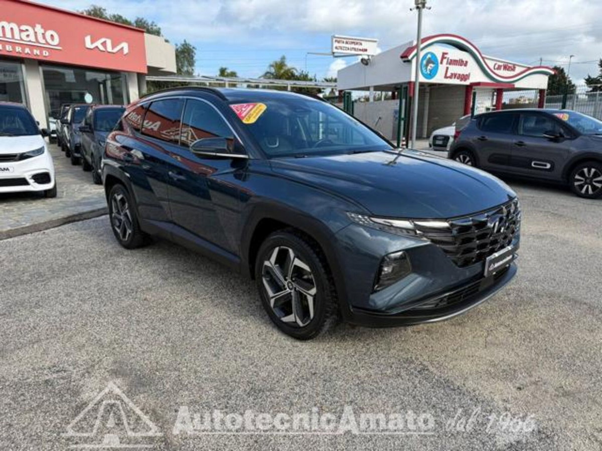 Hyundai Tucson 1.6 hev Exellence 4wd auto (2)