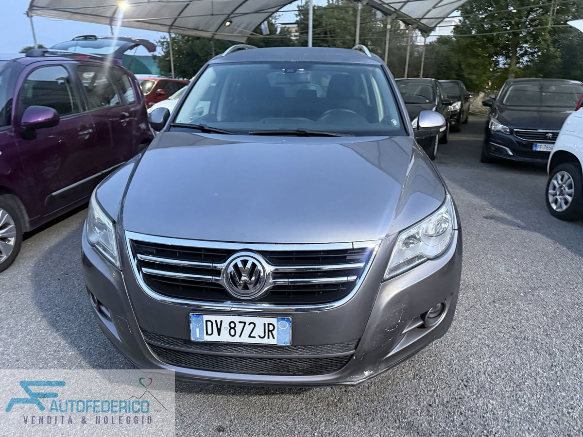 Volkswagen Tiguan 2.0 TDI 170 CV DPF 4MOTION Sport & Style (2)