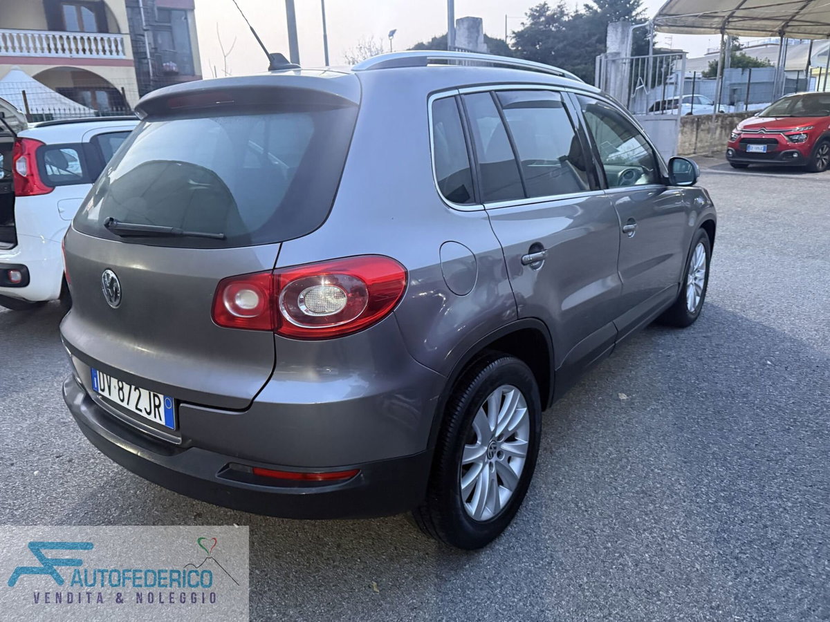 Volkswagen Tiguan 2.0 TDI 170 CV DPF 4MOTION Sport & Style (8)