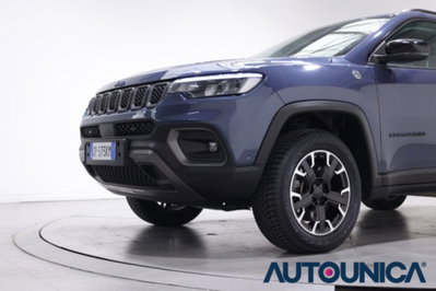 Jeep Compass 1.3 T4 240CV PHEV AT6 4xe Trailhawk (11)