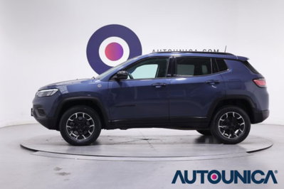 Jeep Compass 1.3 T4 240CV PHEV AT6 4xe Trailhawk (18)