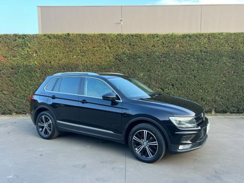 Volkswagen Tiguan 2.0 tdi R-Line 150cv dsg