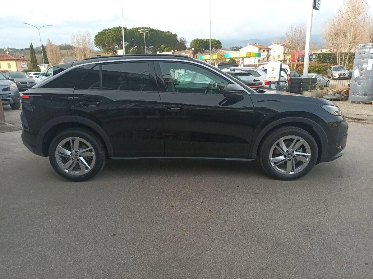 Volkswagen T-Roc 1.5 tsi Life dsg (5)