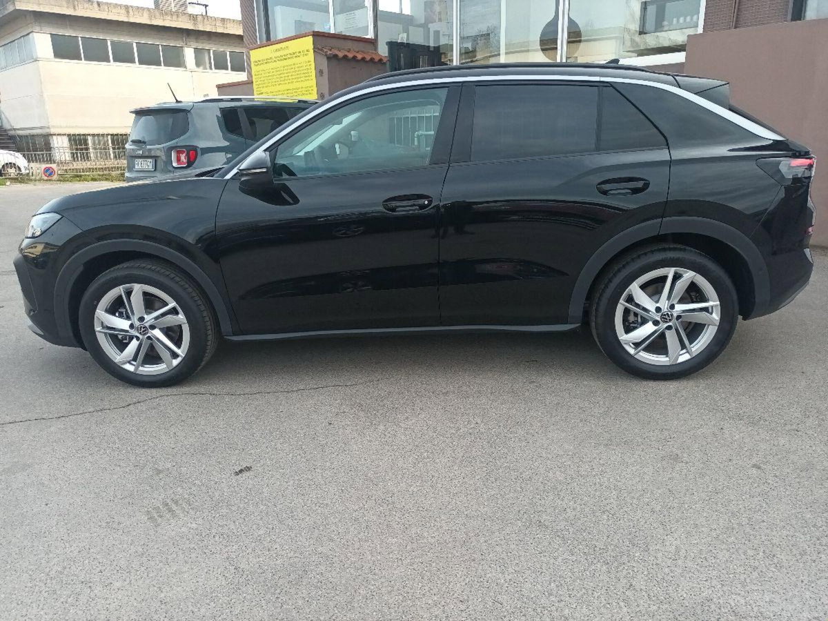 Volkswagen T-Roc 1.5 tsi Life dsg (8)