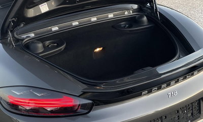Porsche 718 Boxster  Boxster 2.0 300cv (16)