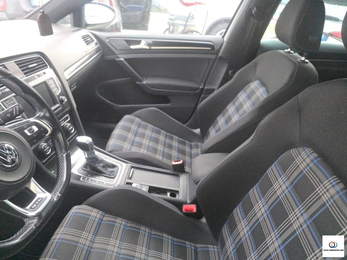 Volkswagen Golf GTE 1.4 TSI DSG 5p. Plug-In-Hybrid (10)