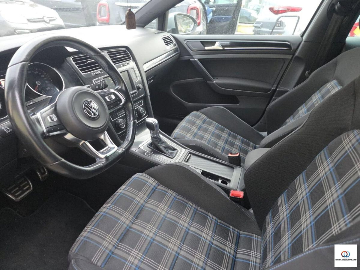 Volkswagen Golf GTE 1.4 TSI DSG 5p. Plug-In-Hybrid (11)