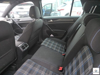 Volkswagen Golf GTE 1.4 TSI DSG 5p. Plug-In-Hybrid (13)