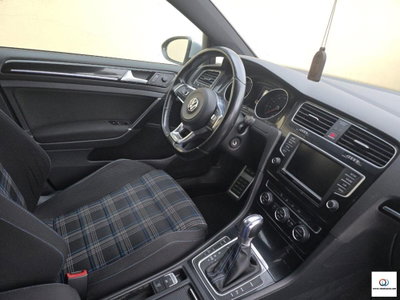 Volkswagen Golf GTE 1.4 TSI DSG 5p. Plug-In-Hybrid (16)