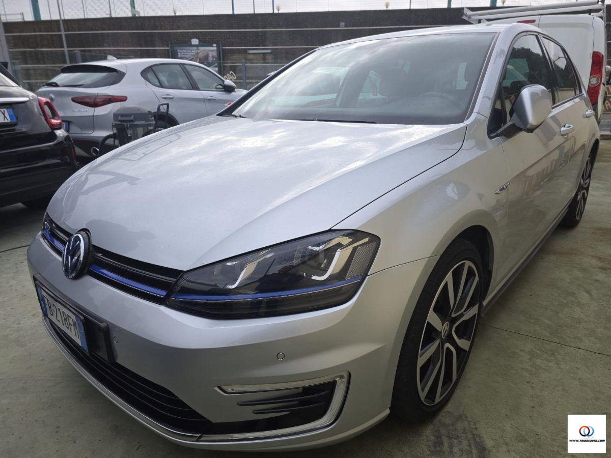 Volkswagen Golf GTE 1.4 TSI DSG 5p. Plug-In-Hybrid (4)