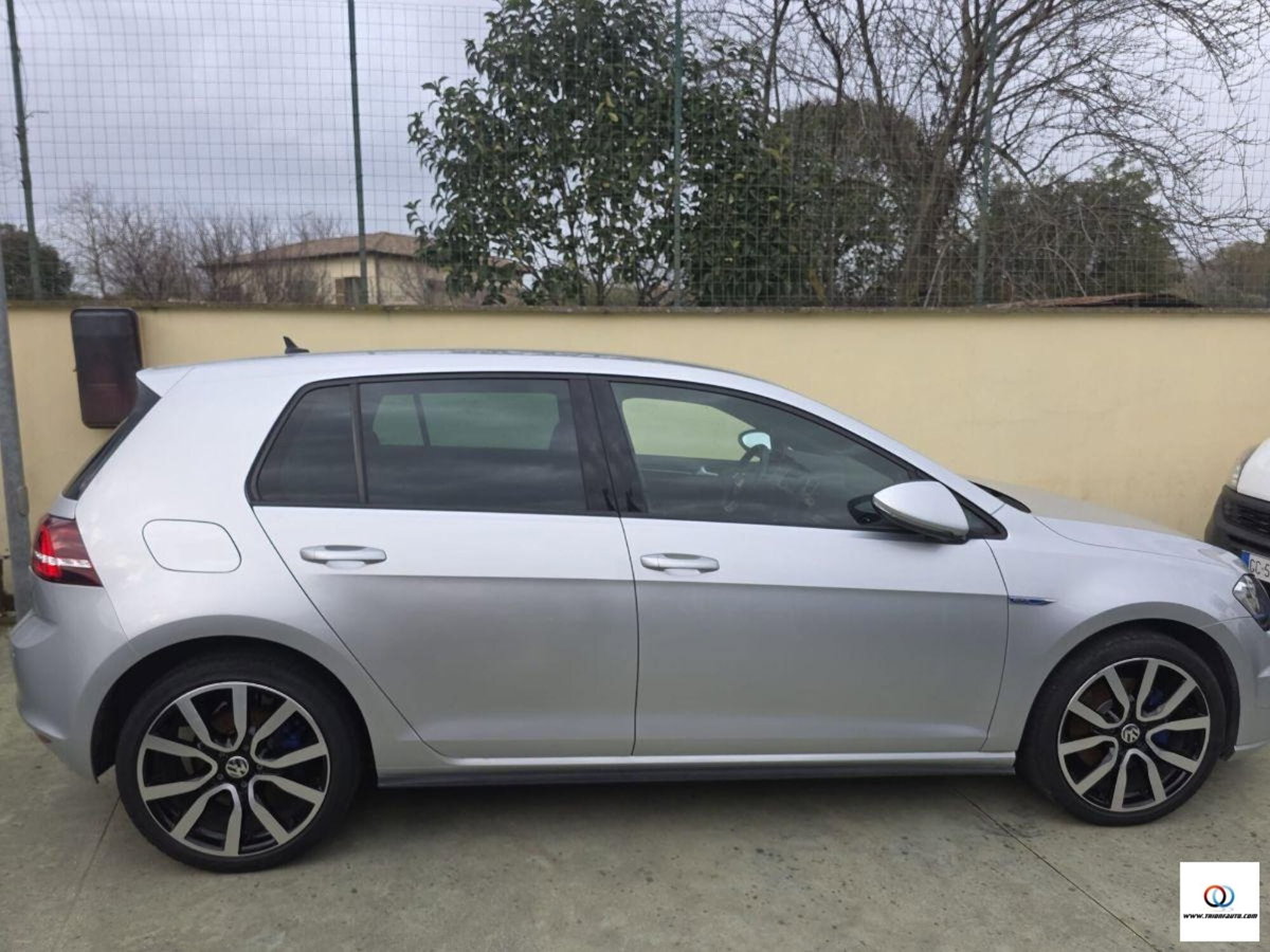 Volkswagen Golf GTE 1.4 TSI DSG 5p. Plug-In-Hybrid (5)