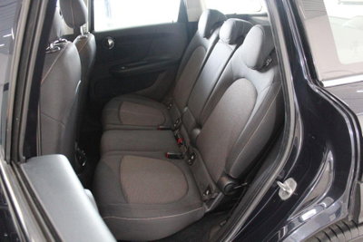MINI Mini Countryman 2.0 Cooper D Essential Countryman (13)