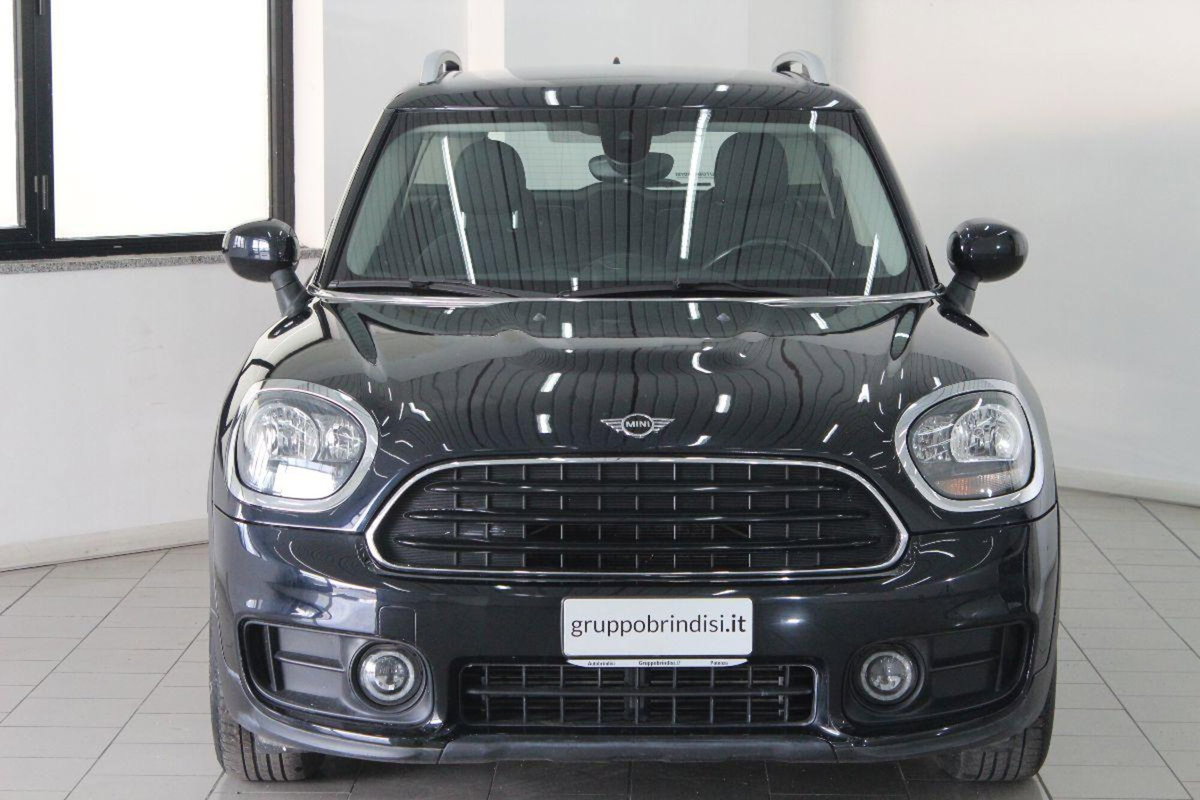 MINI Mini Countryman 2.0 Cooper D Essential Countryman (2)