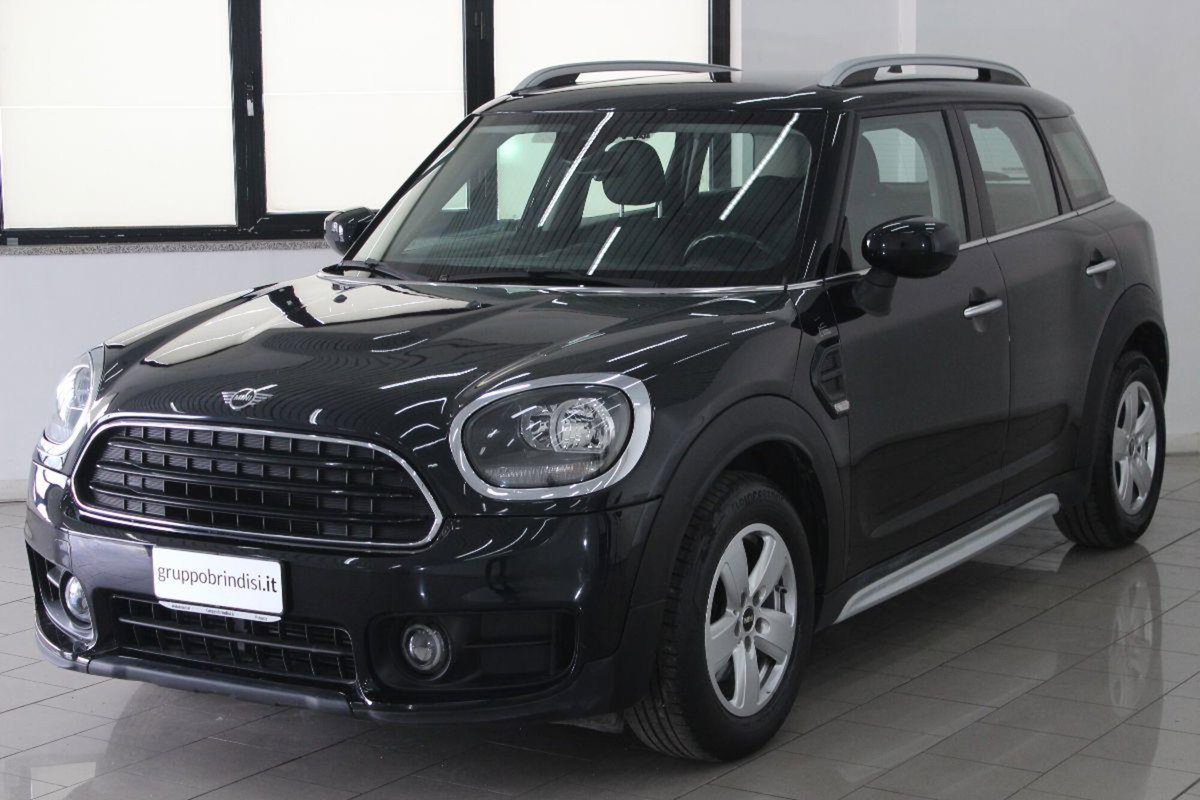 MINI Mini Countryman 2.0 Cooper D Essential Countryman (3)