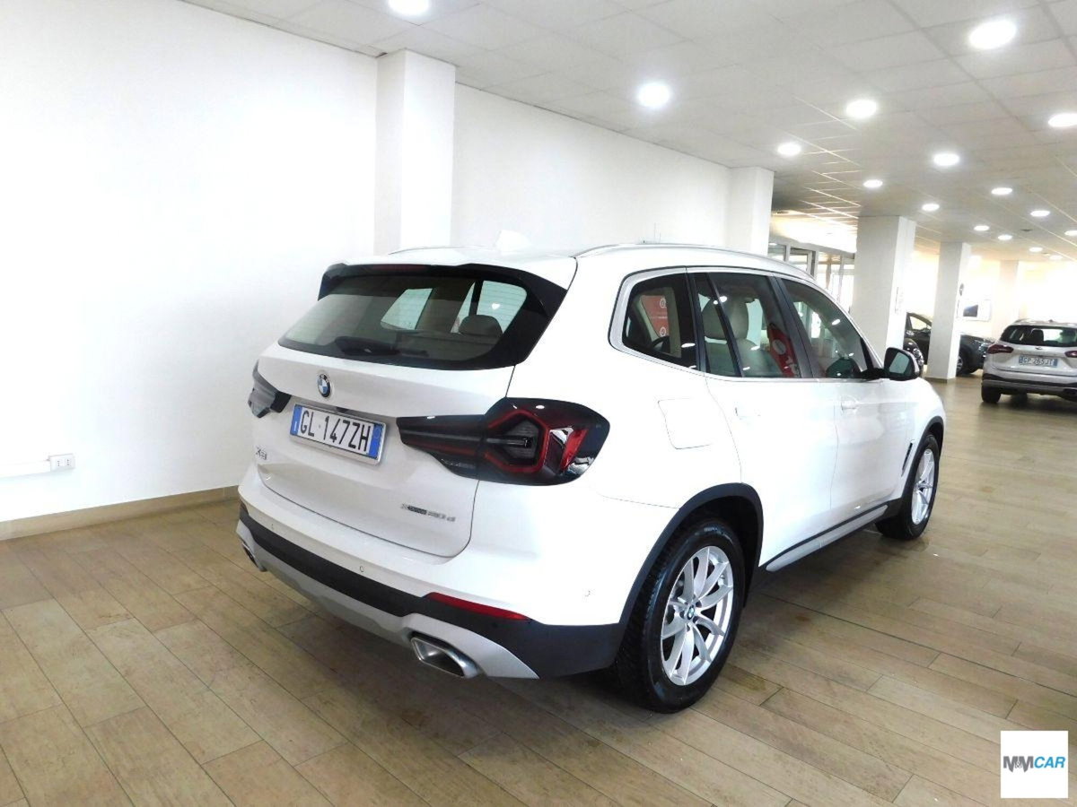 BMW X3 xDrive20d 48V (3)
