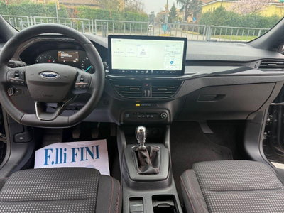 Ford Focus Station Wagon 1.0 EcoBoost 125 CV Start&Stop SW ST Line (4)