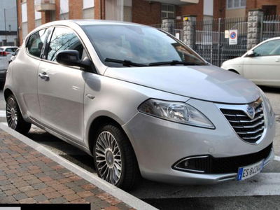 Lancia Ypsilon 1.3 MJT 16V 95 CV 5 porte S&S Platinum usata
