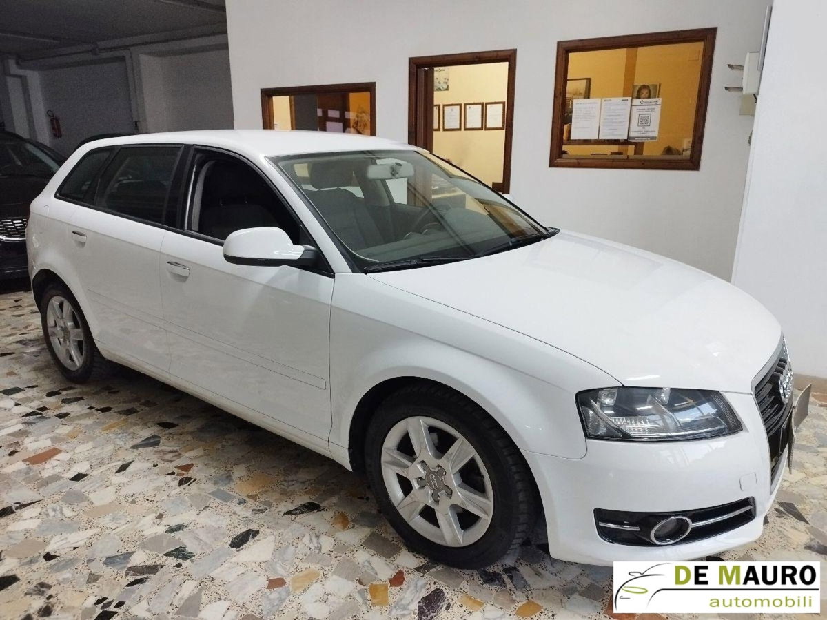 Audi A3 1.6 TDI CR F.AP. Young Edition (11)