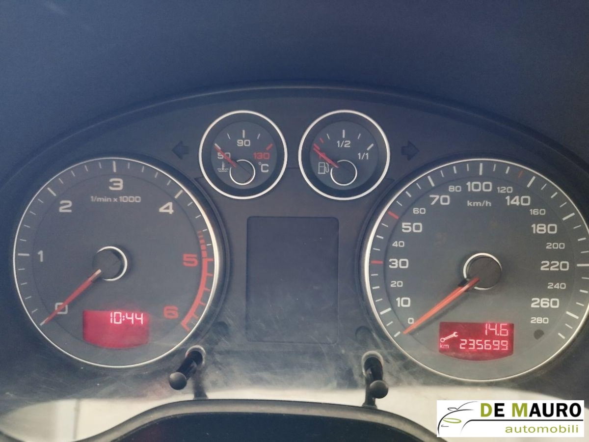 Audi A3 1.6 TDI CR F.AP. Young Edition (12)