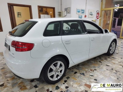 Audi A3 1.6 TDI CR F.AP. Young Edition (13)
