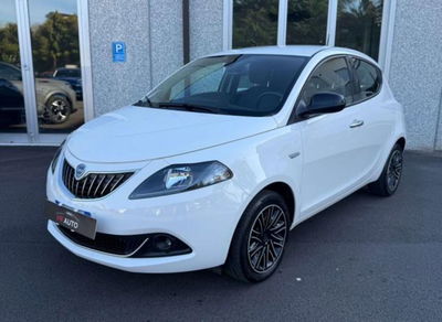 Lancia Ypsilon 1.0 FireFly 5 porte S&S Hybrid Gold Plus usata