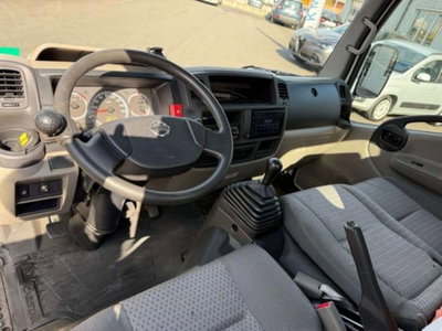 Nissan Cabstar 35 HD.13 2.5 TDI 130CV PC-RG Cabinato Comfort (7)