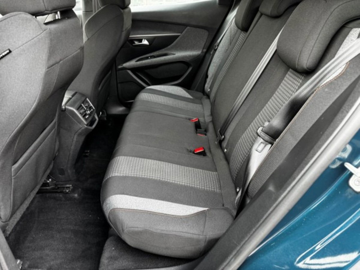 Peugeot 3008 BlueHDi 130 S&S Active Pack (20)