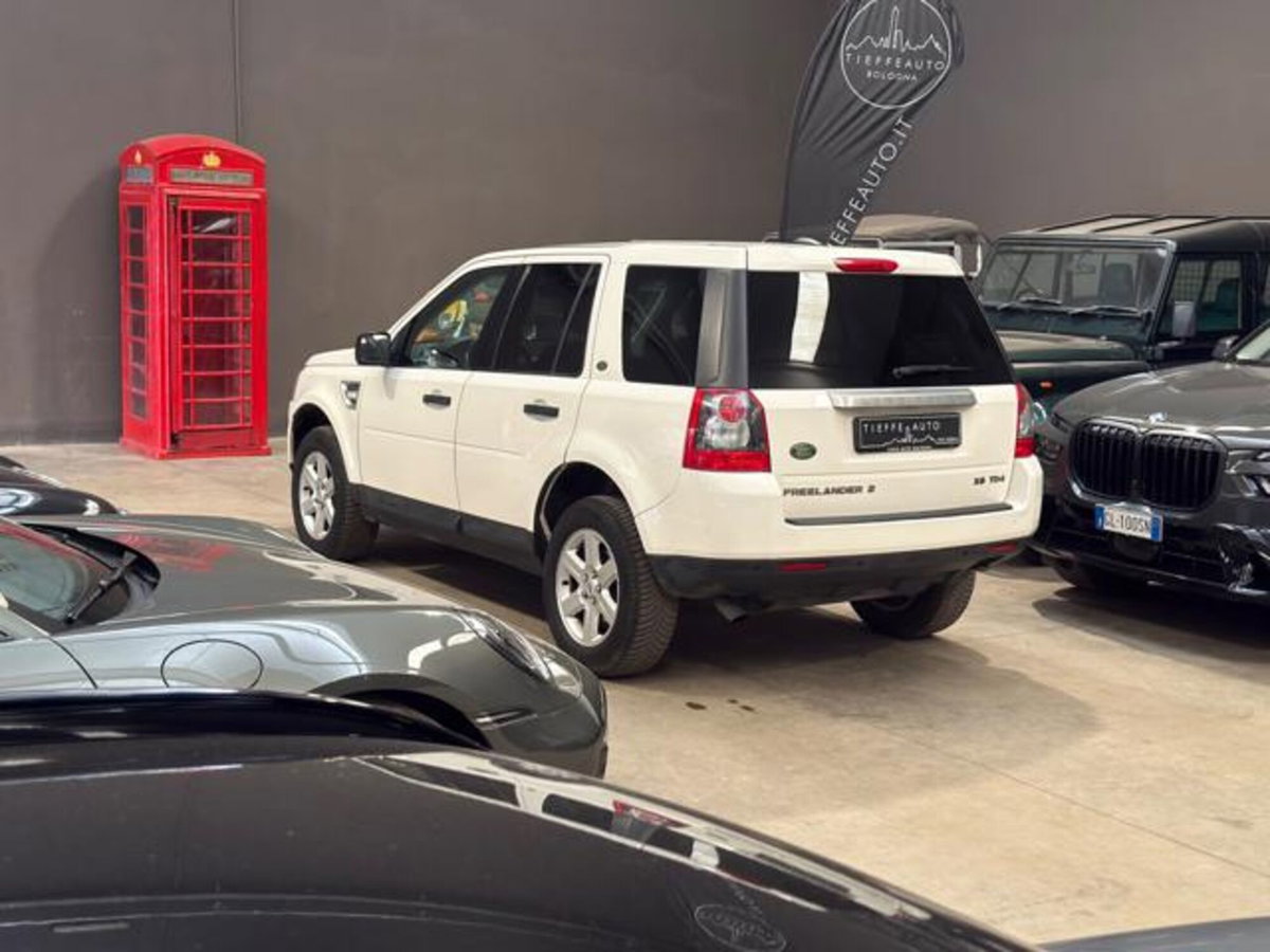 Land Rover Freelander 2.2 TD4 S.W. XS (6)
