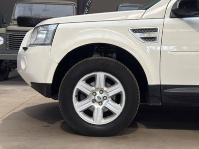 Land Rover Freelander 2.2 TD4 S.W. XS (7)