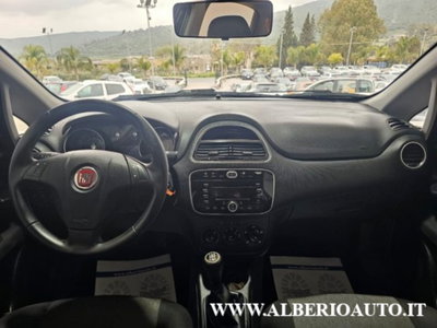 Fiat Punto 1.3 MJT II 75 CV 5 porte Young (11)