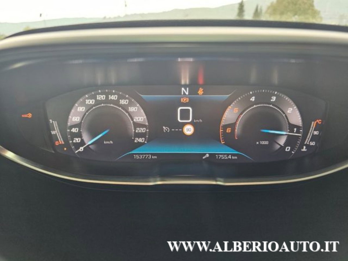 Peugeot 3008 BlueHDi 130 S&S EAT8 Allure Pack (18)