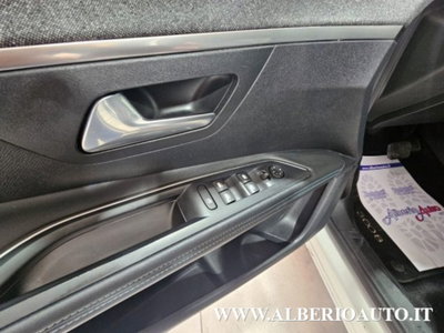Peugeot 3008 BlueHDi 130 S&S EAT8 Allure Pack (20)