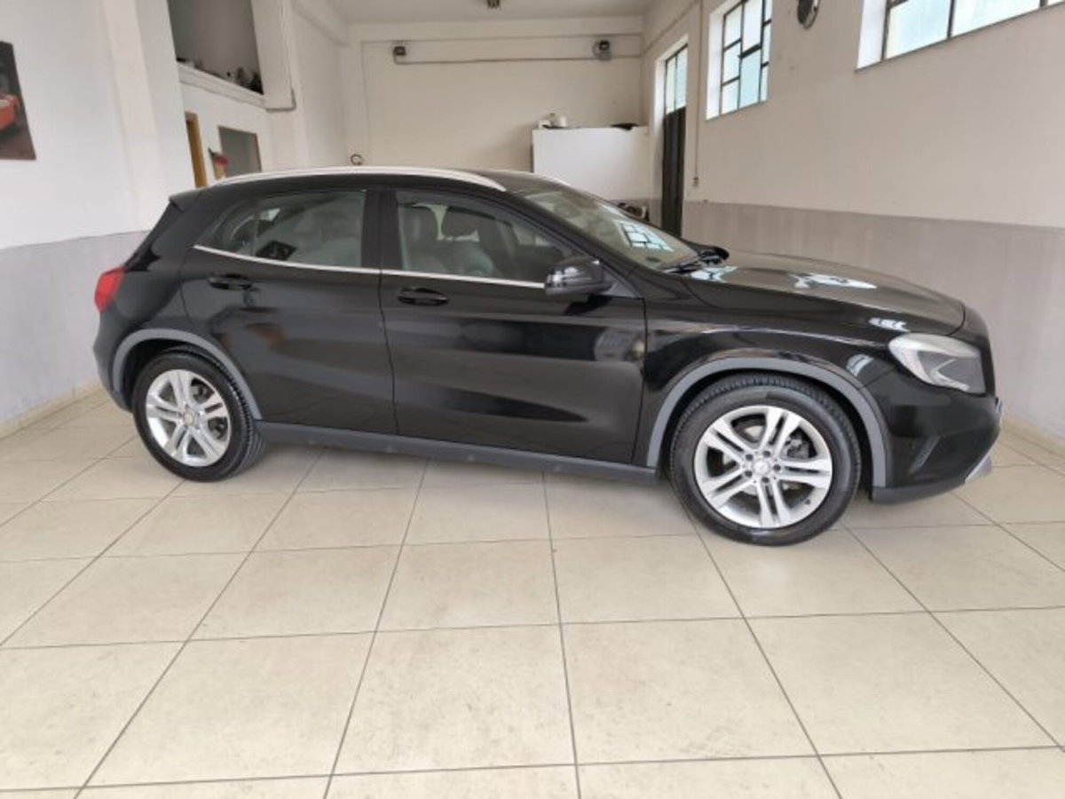 Mercedes-Benz GLA SUV 220 d Automatic 4Matic Sport