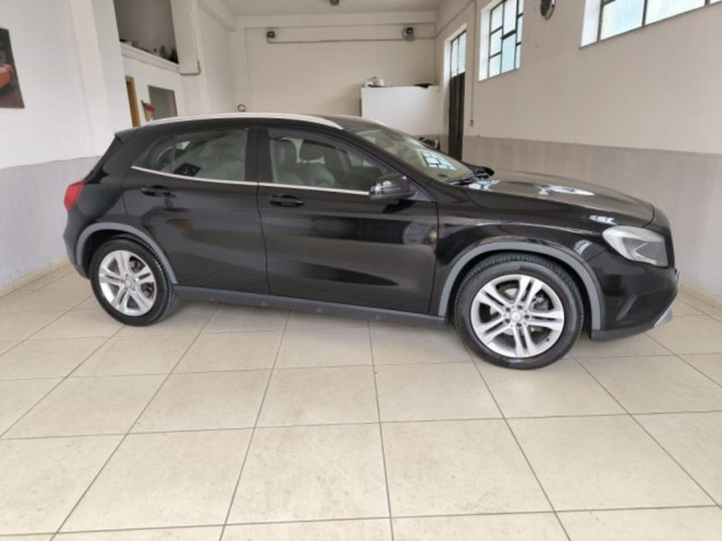 Mercedes-Benz GLA SUV 220 d Automatic 4Matic Sport