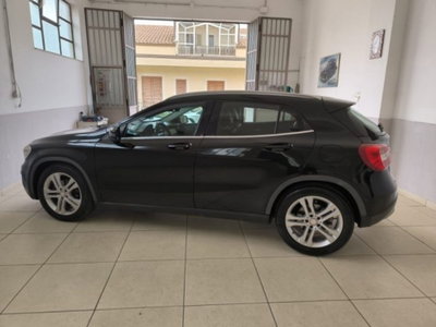 Mercedes-Benz GLA SUV 220 d Automatic 4Matic Sport (3)