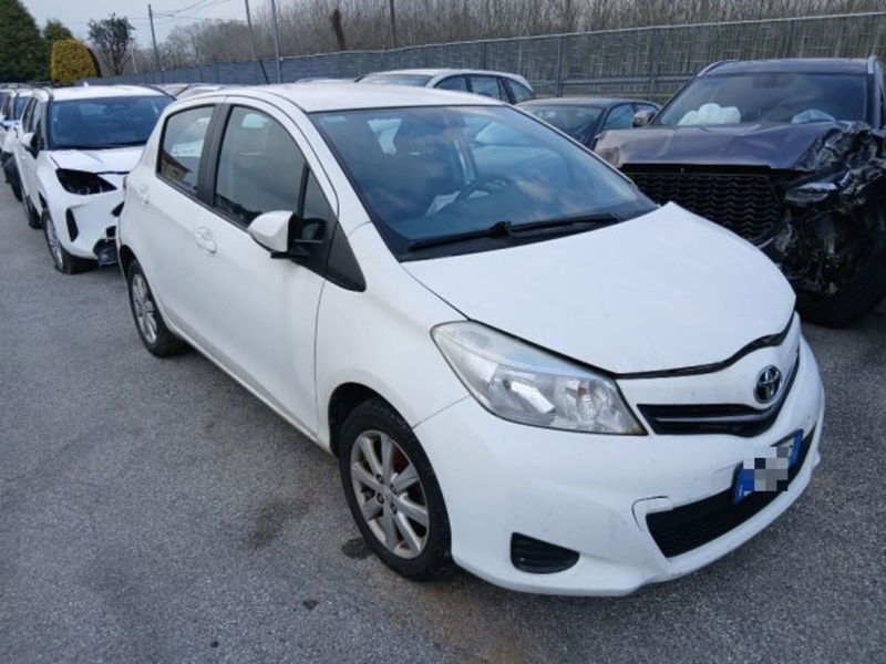 Toyota Yaris 1.0 5 porte