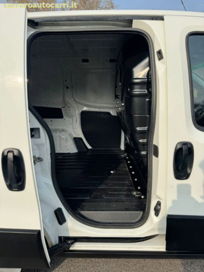 Fiat Fiorino Furgone cargo 1.3 mjt 95cv Adventure (7)