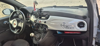 Abarth 500 1.4 Turbo T-Jet (7)