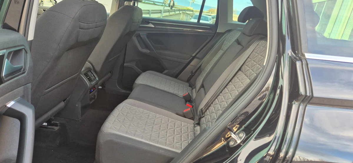 Volkswagen Tiguan Allspace 2.0 TDI SCR DSG 4MOTION Life (13)