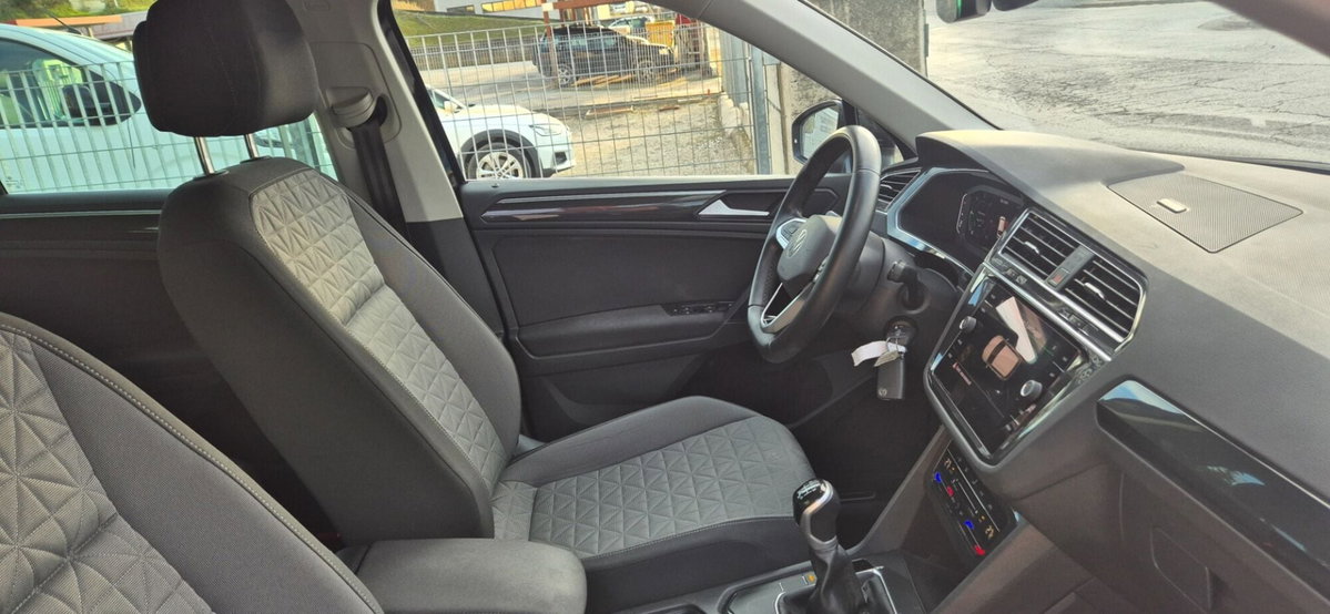 Volkswagen Tiguan Allspace 2.0 TDI SCR DSG 4MOTION Life (6)