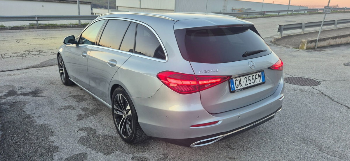 Mercedes-Benz Classe C Station Wagon 220 d Mild hybrid Premium Plus (3)