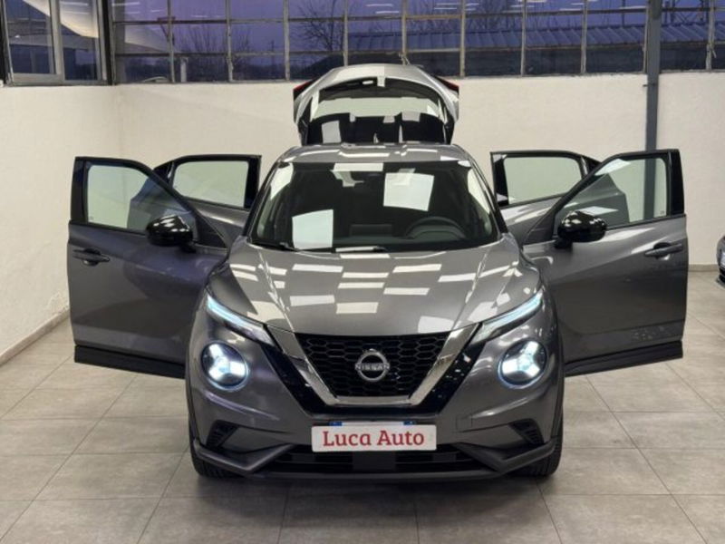 Nissan Juke 1.0 DIG-T 114 CV DCT Kiiro