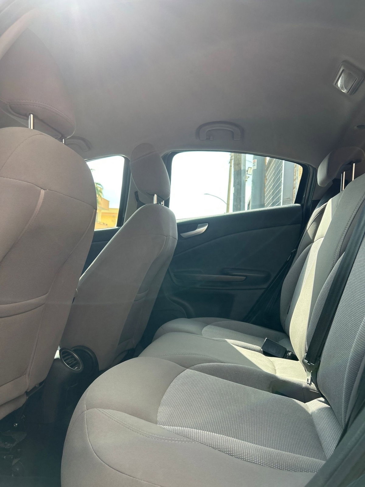 Alfa Romeo Giulietta 1.6 JTDm-2 Distinctive (9)