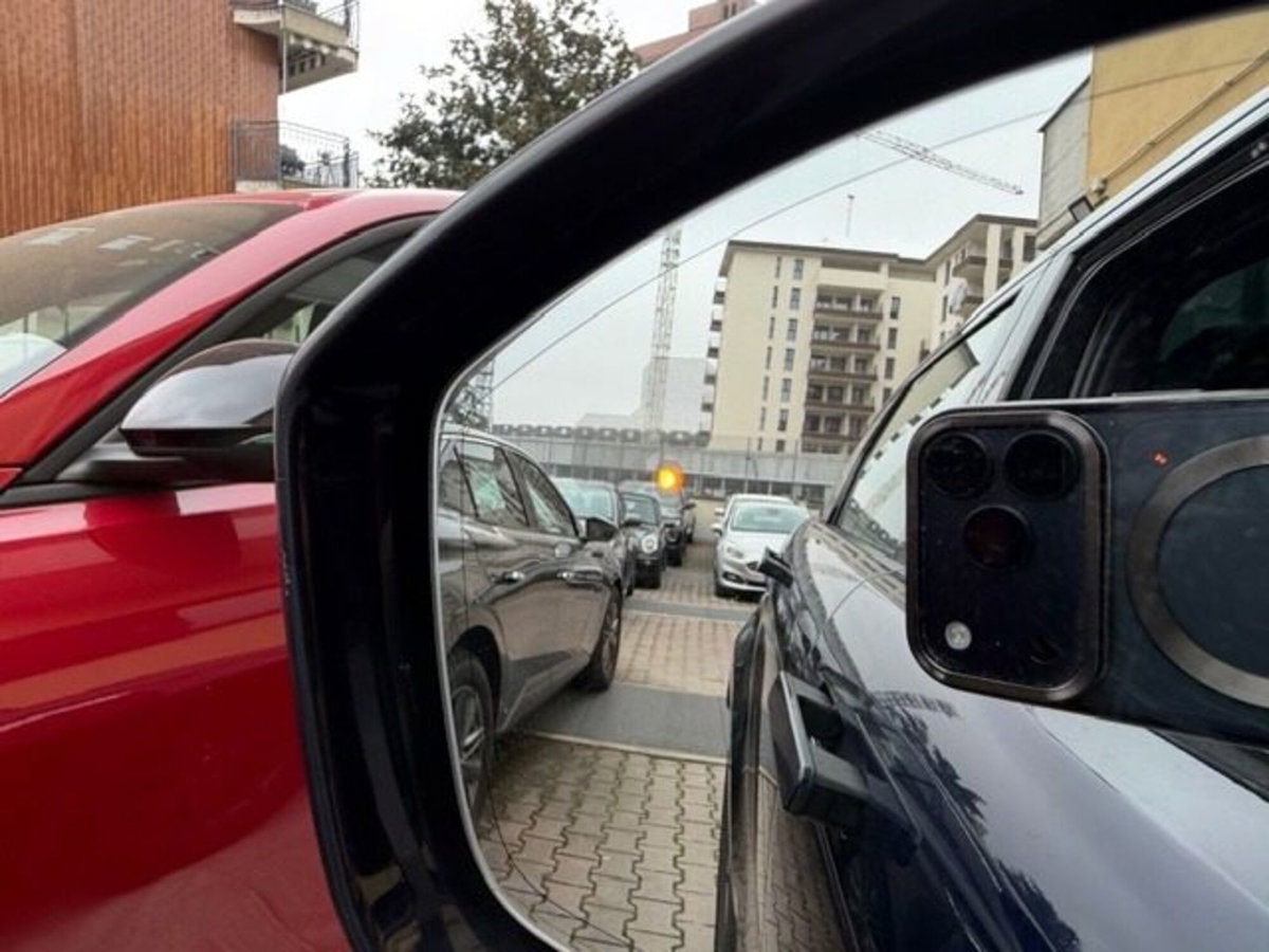 Land Rover Range Rover Evoque 2.0d i4 mhev S awd 163cv auto (20)