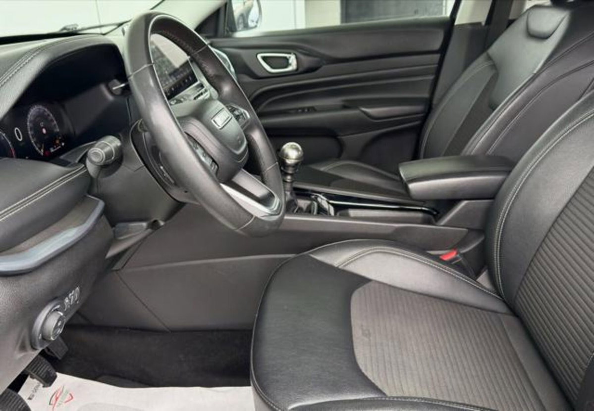Jeep Compass 1.6 Multijet II 2WD Limited (13)
