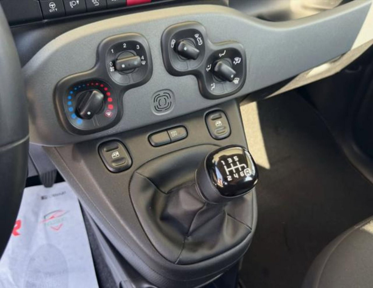 Fiat Panda 1.0 firefly hybrid s&s 70cv 5p.ti (14)