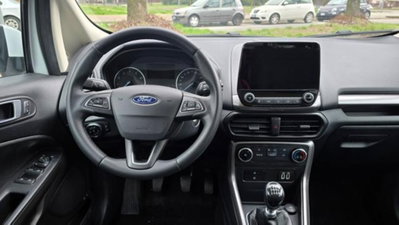 Ford EcoSport 1.0 EcoBoost 100 CV ST-Line Black Edition (16)