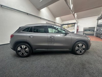 Mercedes-Benz GLA SUV 180 d Business Extra auto (4)