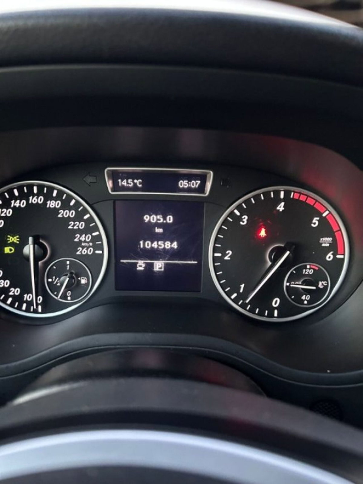Mercedes-Benz Classe B 180 Executive (15)